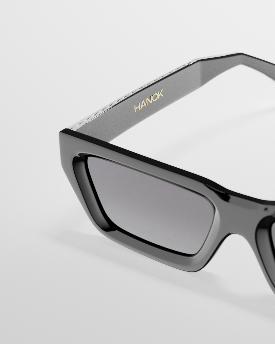 DARCY POLARIZED BLACK