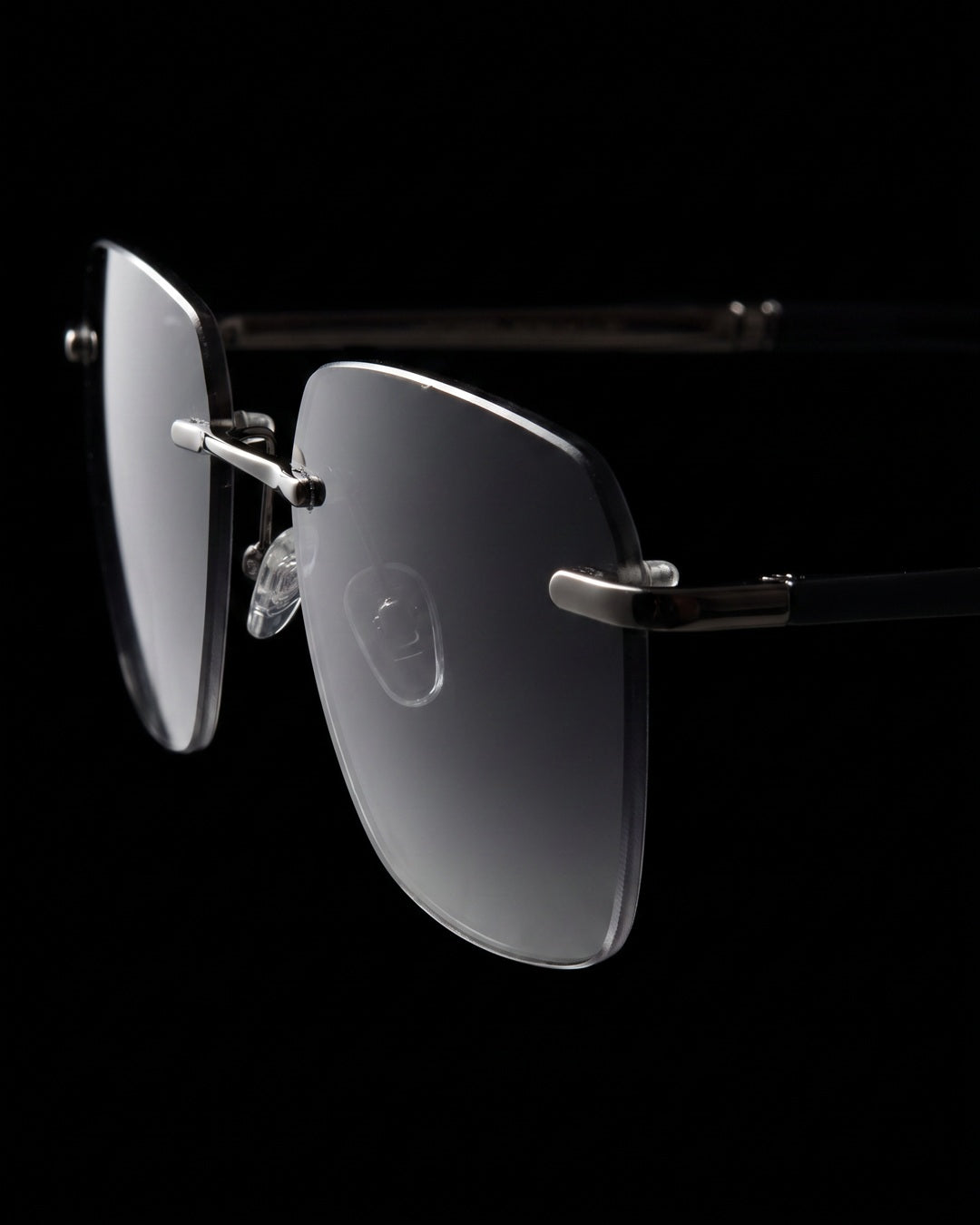 Vector Polarized Grey - product study, digitally created